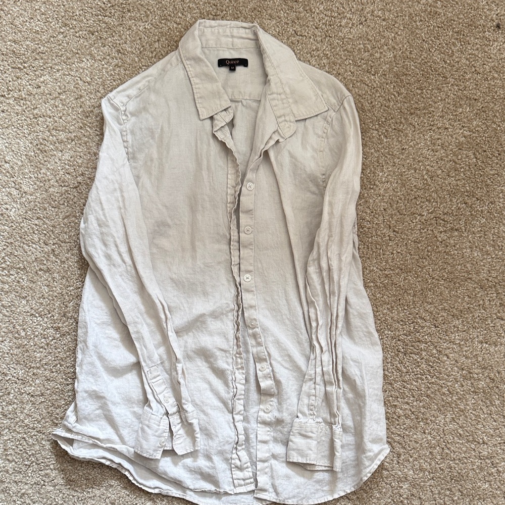 Quince Relaxed Linen Button-Down Shirt in Light Beige